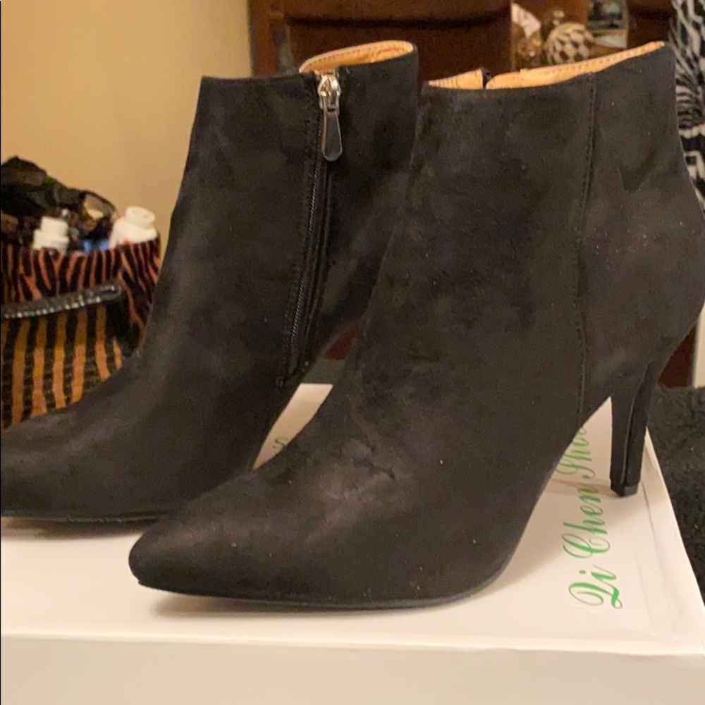Black suede dress boots